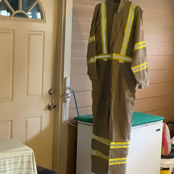 Fire Resistant overalls - Picture 1 of 1
